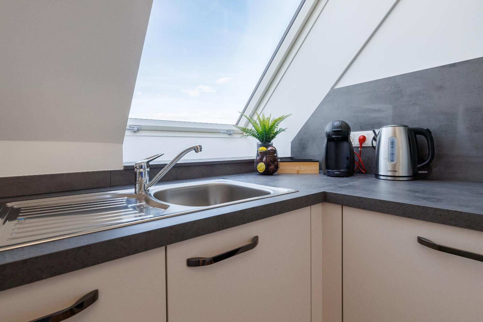 Symphony Apartments 38 - Modern Loft With Terrace And Grill In Central Location Wien Eksteriør bilde