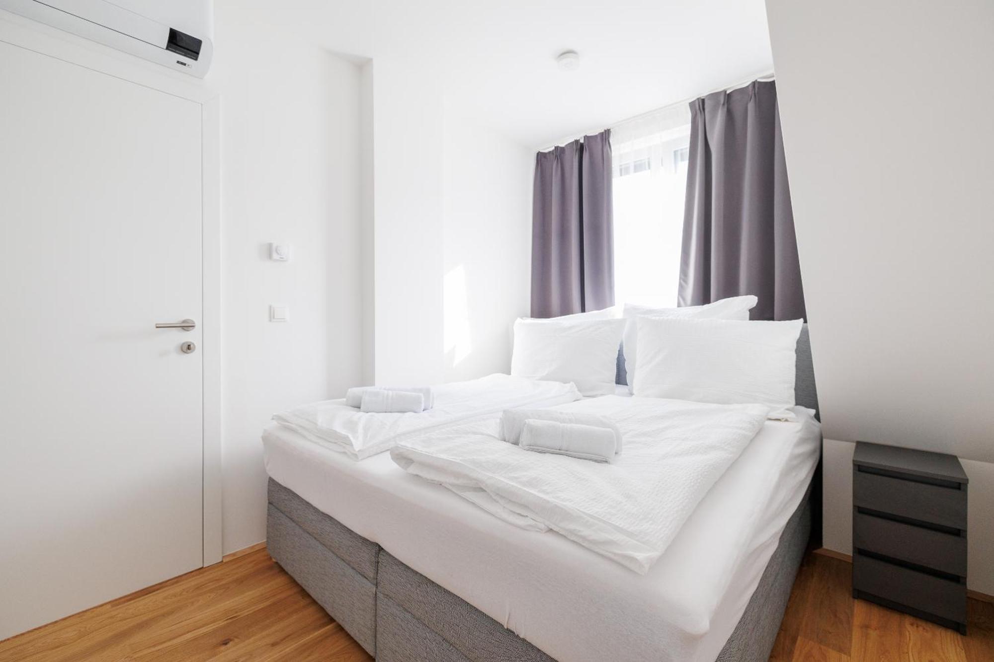 Symphony Apartments 38 - Modern Loft With Terrace And Grill In Central Location Wien Eksteriør bilde