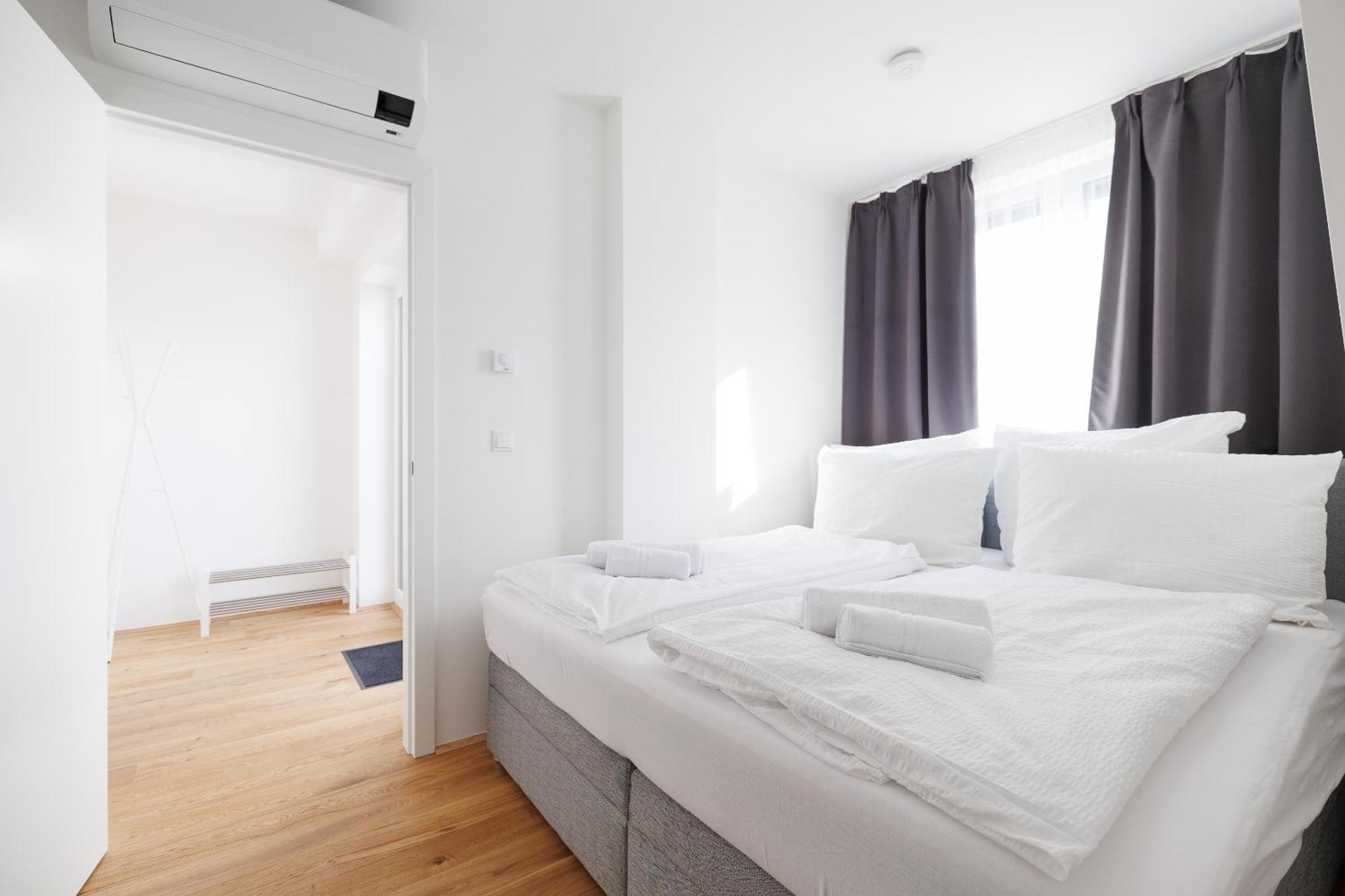 Symphony Apartments 38 - Modern Loft With Terrace And Grill In Central Location Wien Eksteriør bilde