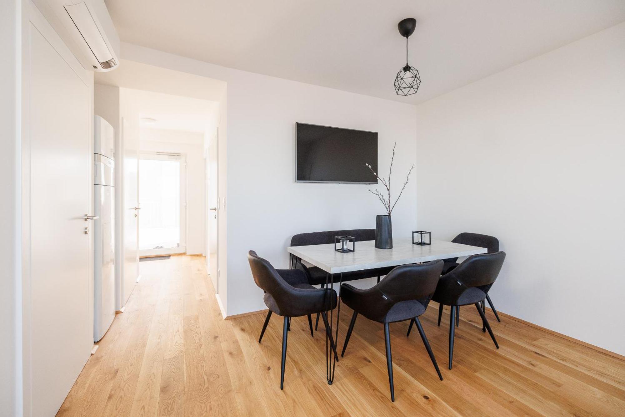 Symphony Apartments 38 - Modern Loft With Terrace And Grill In Central Location Wien Eksteriør bilde