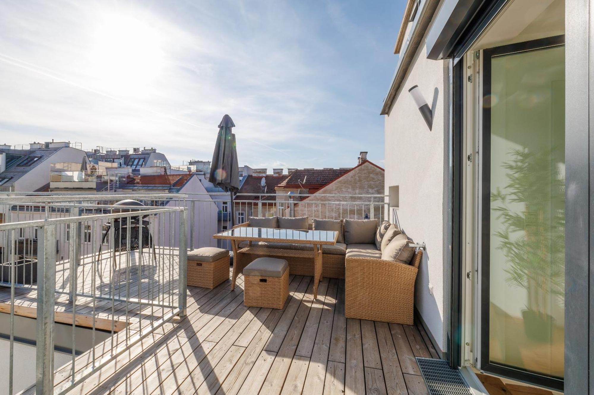 Symphony Apartments 38 - Modern Loft With Terrace And Grill In Central Location Wien Eksteriør bilde